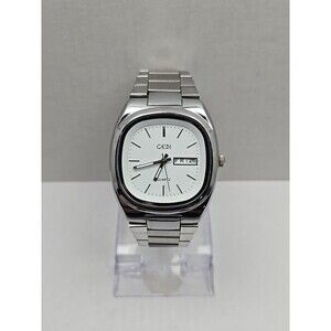 Gedi Quartz Day Date Silver Tone Cushion Case White Dial Women Watch New Battery